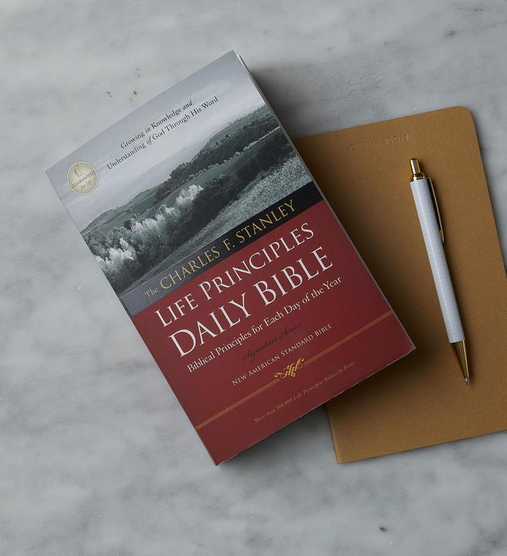 Charles Stanley NASB Life Principles Bible