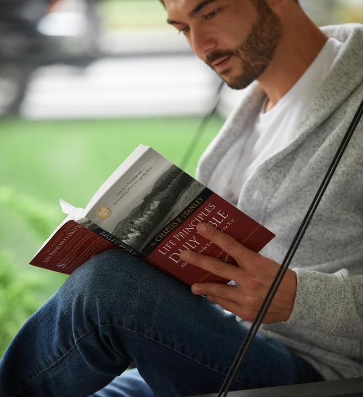 Charles Stanley NASB Life Principles Bible